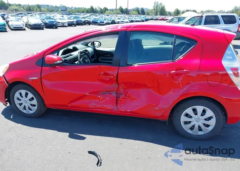 2012 Toyota Prius C Two from USA, damaged, VIN JTDKDTB30C1505976